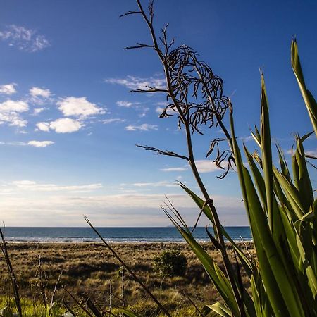 Ohiwa Beach Apartments/ Motel Opotiki Dış mekan fotoğraf